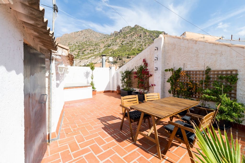 4 soveværelse Byhus til salg i Niguelas - € 180.000 (Ref: 9338559)