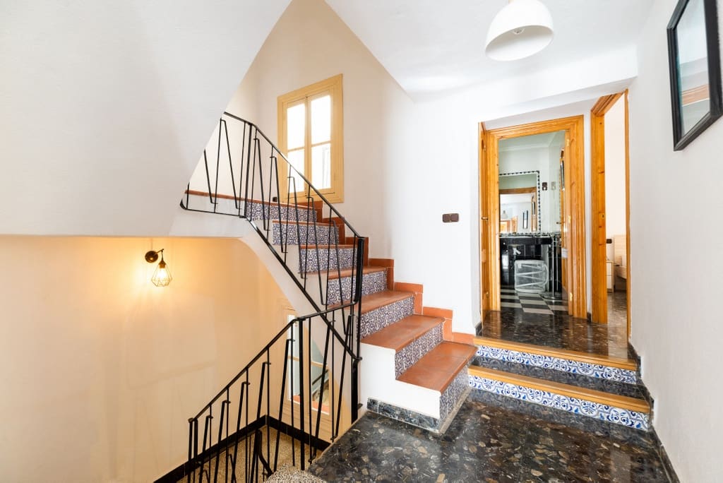 4 soveværelse Byhus til salg i Niguelas - € 180.000 (Ref: 9338559)