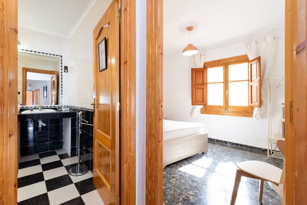 4 soveværelse Byhus til salg i Niguelas - € 180.000 (Ref: 9338559)