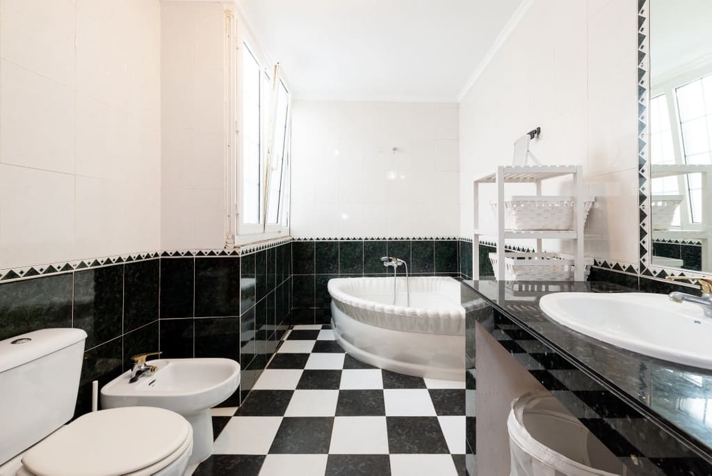 4 soveværelse Byhus til salg i Niguelas - € 180.000 (Ref: 9338559)