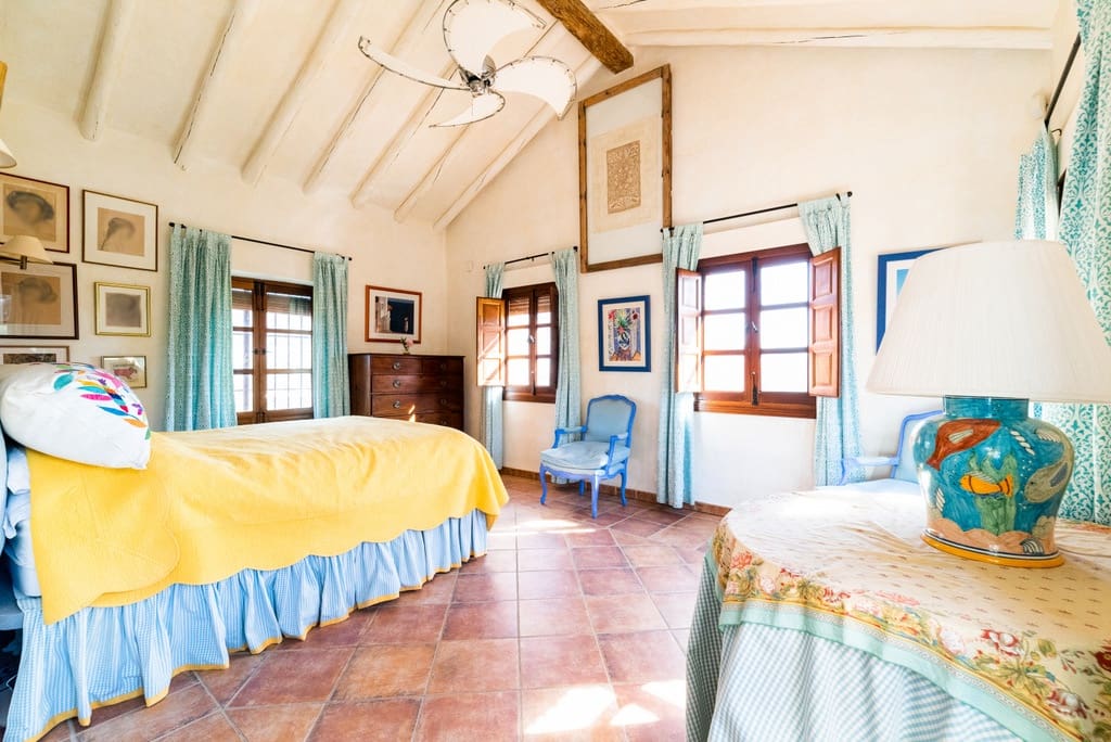 5 slaapkamer Finca/Landhuis te koop in El Pinar met zwembad garage - € 850.000 (Ref: 9360400)