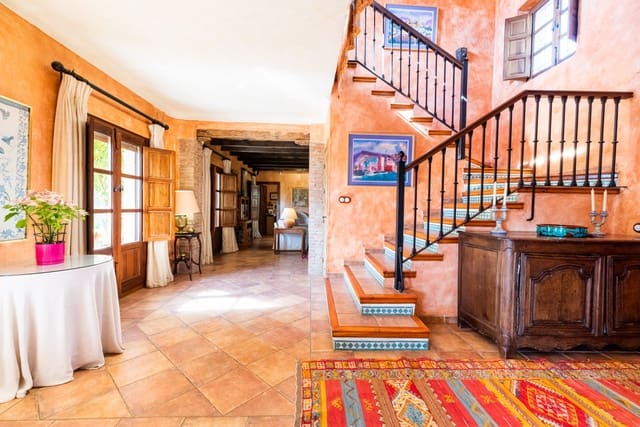 5 slaapkamer Finca/Landhuis te koop in El Pinar met zwembad garage - € 850.000 (Ref: 9360400)