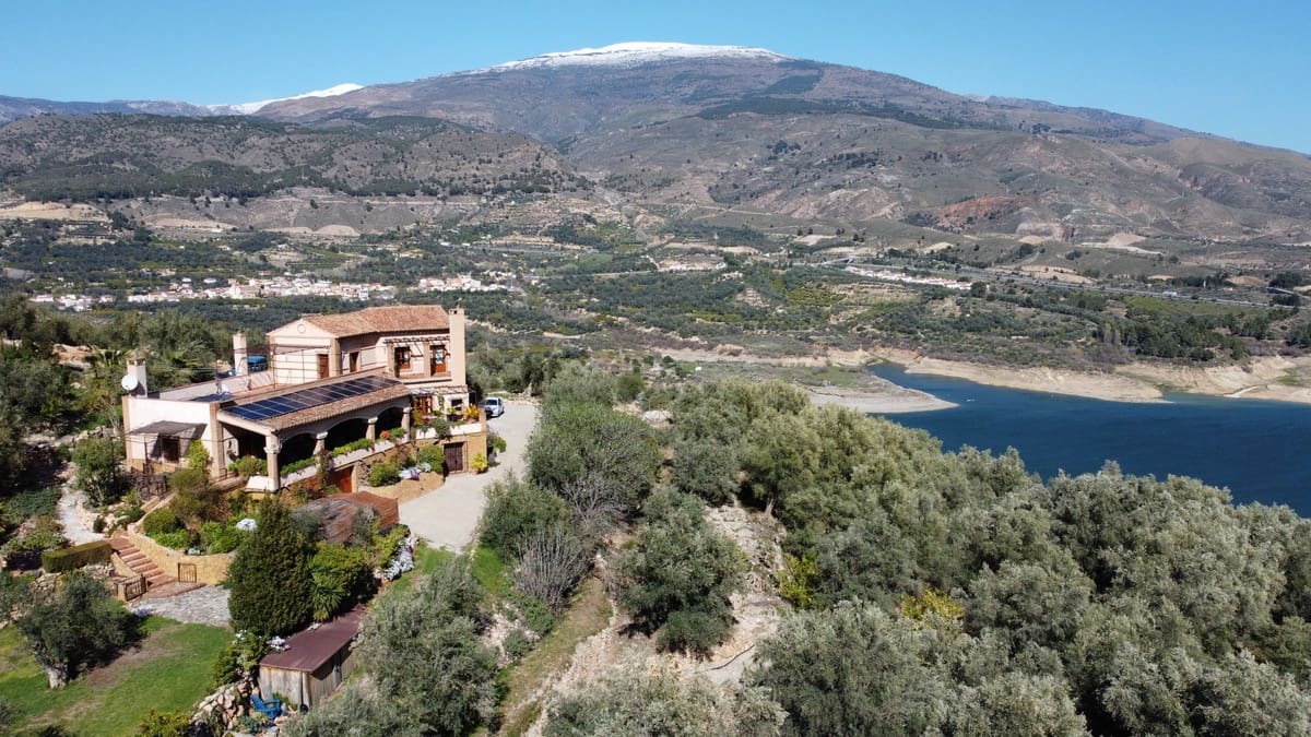 5 slaapkamer Finca/Landhuis te koop in El Pinar met zwembad garage - € 850.000 (Ref: 9360400)