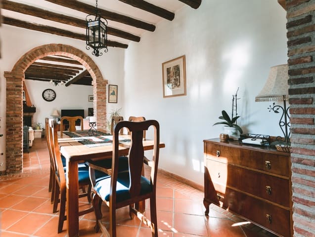 4 slaapkamer Villa te koop in Nigüelas met zwembad - € 350.000 (Ref: 9414422)