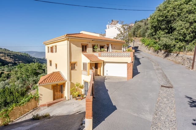 5 soveværelse Villa til salg i Nigüelas med swimmingpool garage - € 465.000 (Ref: 9420662)