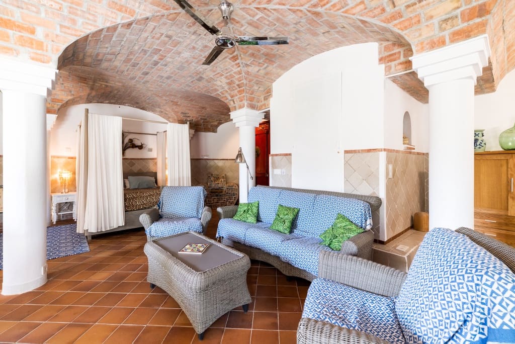 8 soverom Finca/Herregård til salgs i Melegis med svømmebasseng garasje - € 1 150 000 (Ref: 9449277)