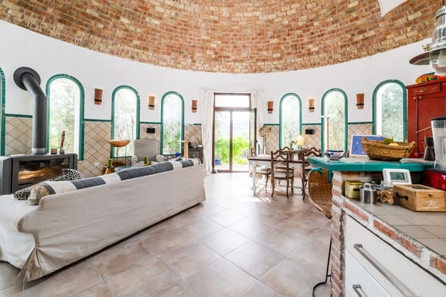 8 soveværelse Finca/Landehus til salg i Melegis, El Valle med swimmingpool garage - € 1.150.000 (Ref: 9449277)