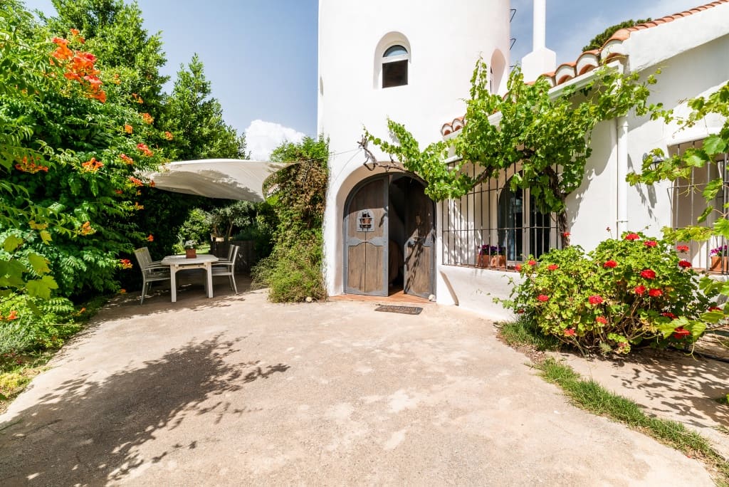 8 soverom Finca/Herregård til salgs i Melegis med svømmebasseng garasje - € 1 150 000 (Ref: 9449277)