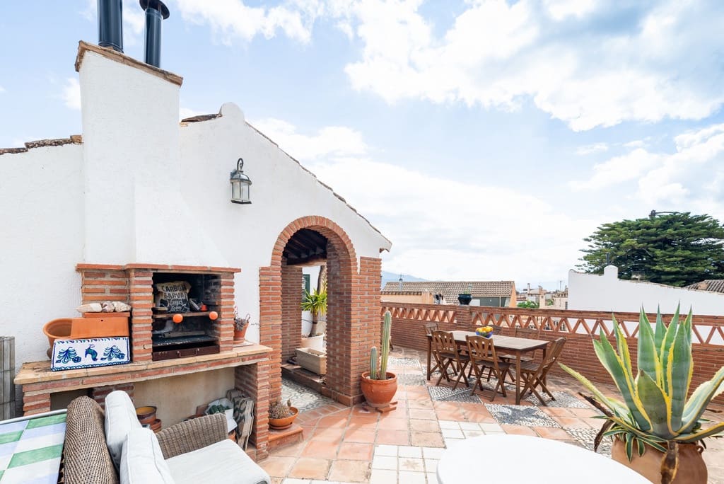 3 soverom Hus til salgs i El Pinar - € 169 000 (Ref: 9598069)