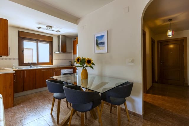 2 bedroom Apartment for sale in Vélez de Benaudalla with pool garage - € 139,000 (Ref: 9806735)