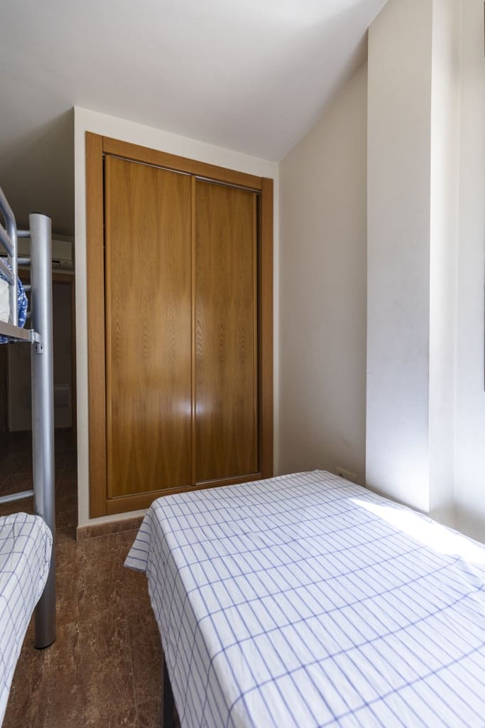 2 bedroom Apartment for sale in Velez de Benaudalla with pool garage - € 139,000 (Ref: 9806735)