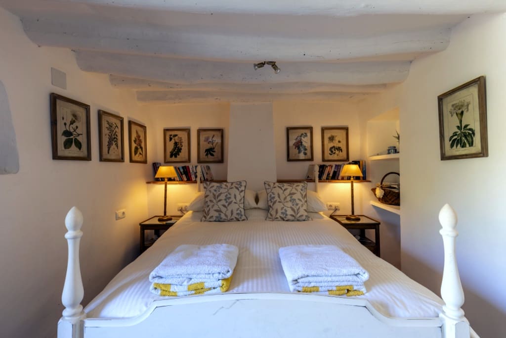 5 quarto Casa em Banda para venda em El Pinar com piscina - 398 000 € (Ref: 9814666)