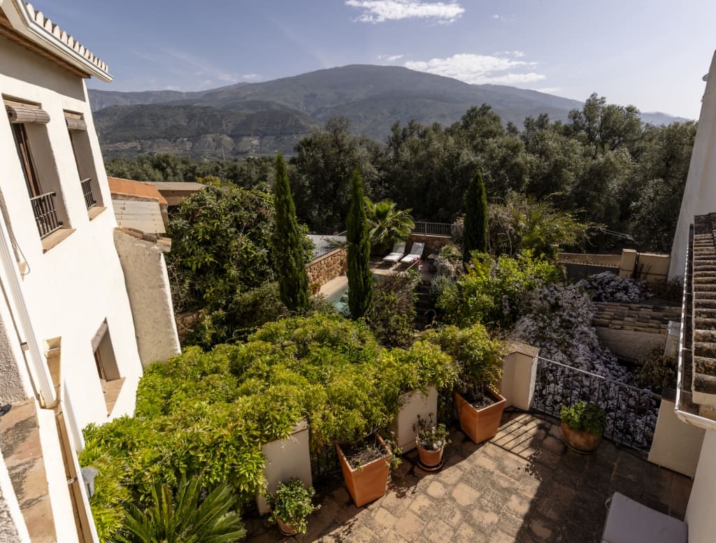5 quarto Casa em Banda para venda em El Pinar com piscina - 398 000 € (Ref: 9814666)