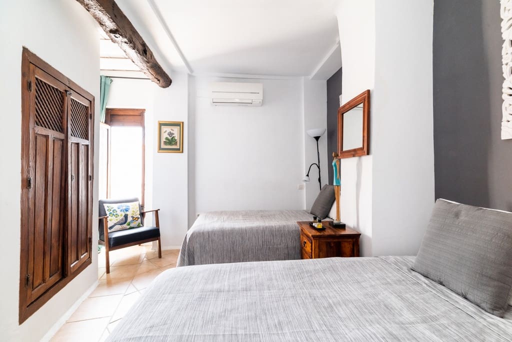 7 camera da letto Affittacamere/B & B in vendita in El Pinar con piscina - 485.000 € (Rif: 9938644)