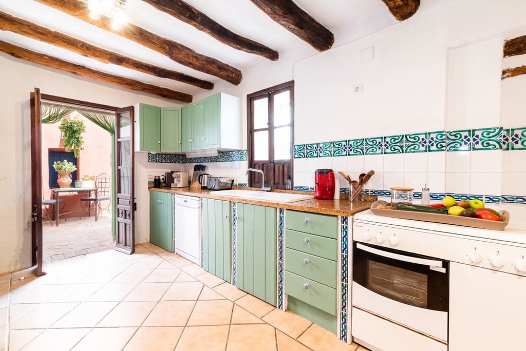 7 camera da letto Affittacamere/B & B in vendita in El Pinar con piscina - 485.000 € (Rif: 9938644)