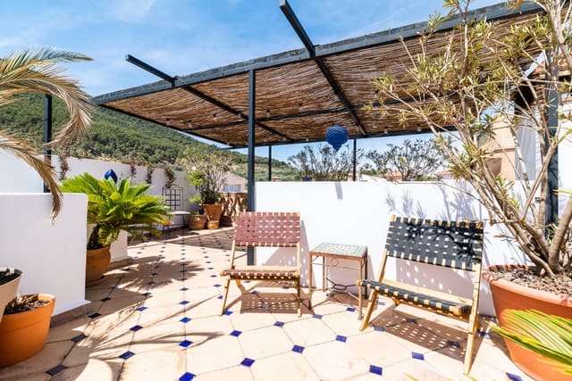 7 quarto Pousada para venda em Pinos del Valle, El Pinar com piscina - 485 000 € (Ref: 9938644)