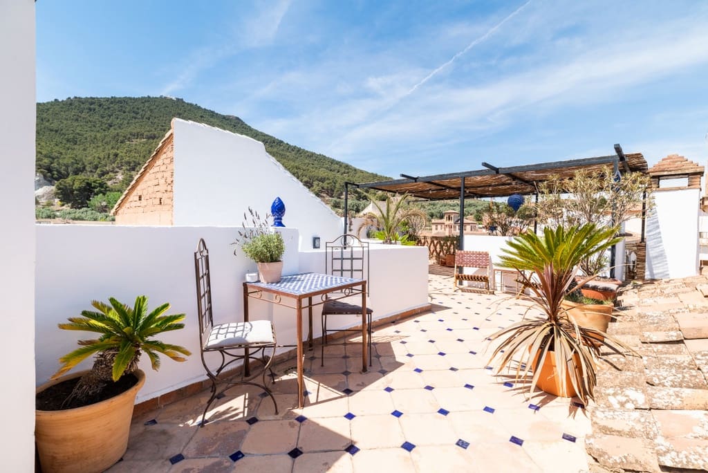 7 camera da letto Affittacamere/B & B in vendita in El Pinar con piscina - 485.000 € (Rif: 9938644)