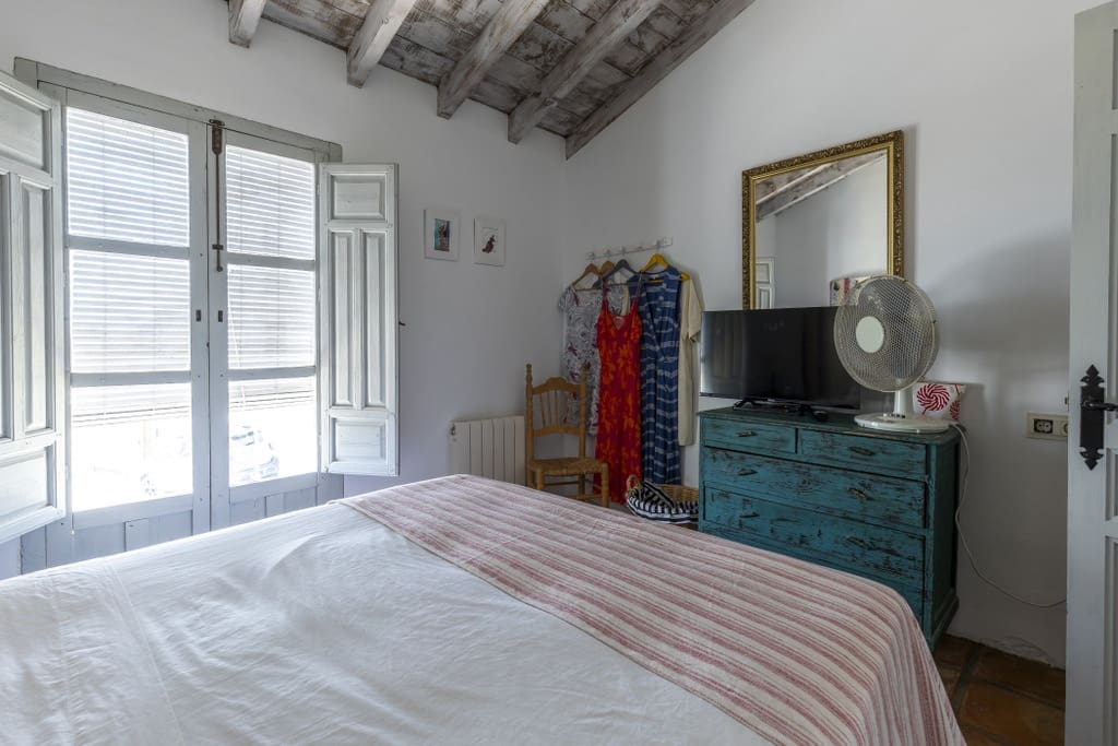 5 sypialnia Willa na sprzedaż w El Pinar z basenem garażem - 449 000 € (Ref: 9940801)