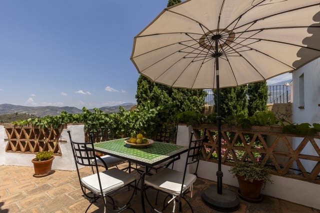5 sypialnia Willa na sprzedaż w Pinos del Valle, El Pinar z basenem garażem - 449 000 € (Ref: 9940801)
