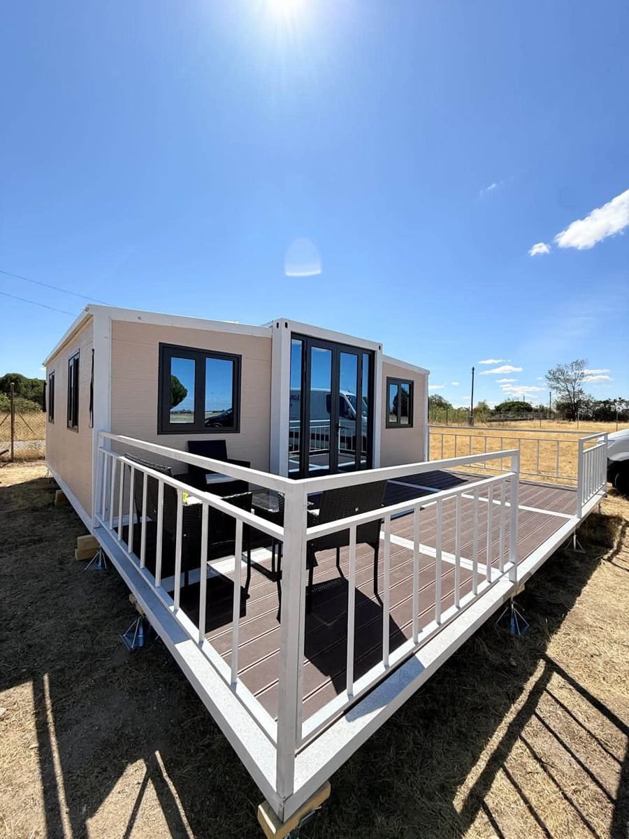 Casa Móvil de 2 habitaciones en Los Corrales en venta con piscina garaje - 27.950 € (Ref: 10154365)