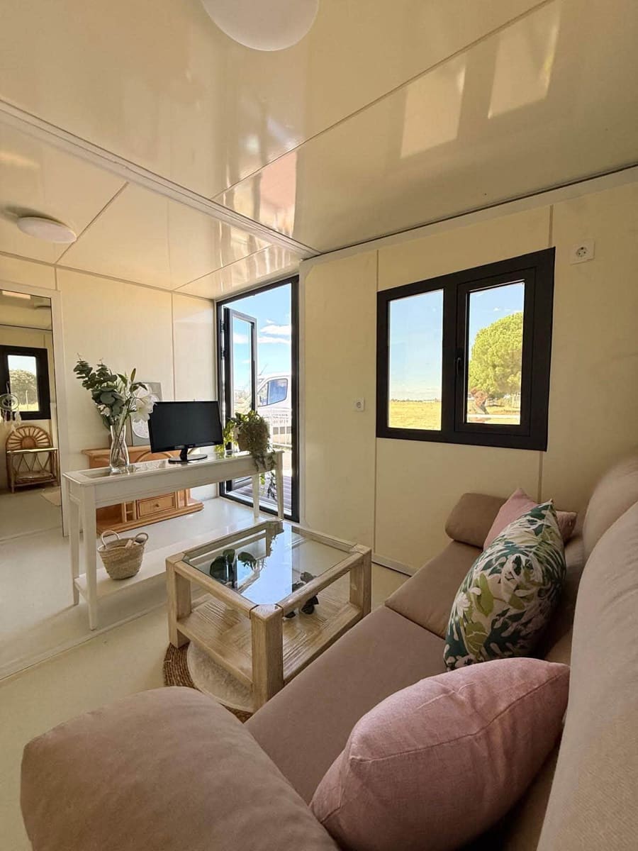 Casa Móvil de 2 habitaciones en Los Corrales en venta con piscina garaje - 27.950 € (Ref: 10154365)
