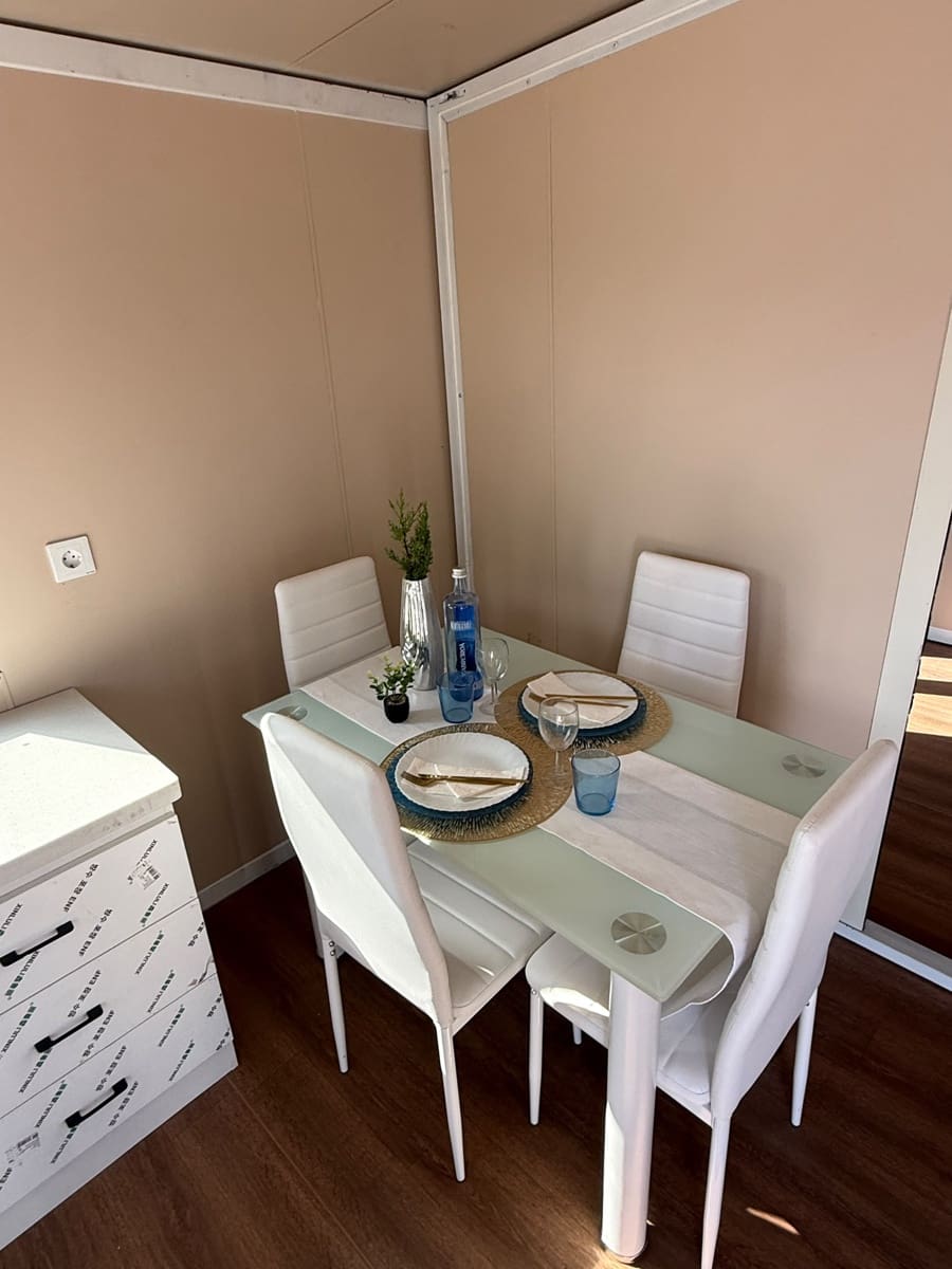 Casa Móvil de 2 habitaciones en Los Corrales en venta con piscina garaje - 27.950 € (Ref: 10154365)