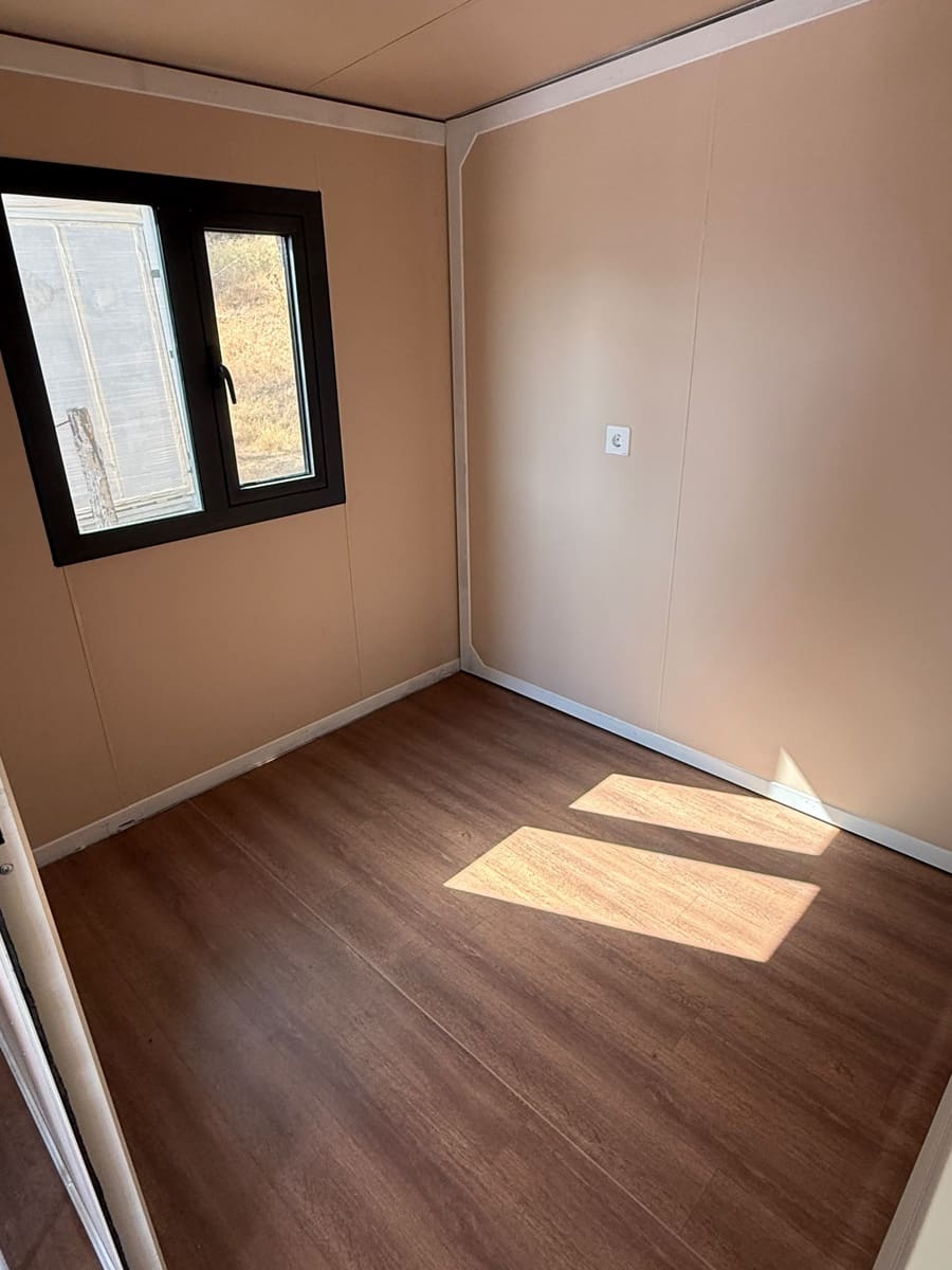 Casa Móvil de 2 habitaciones en Los Corrales en venta con piscina garaje - 27.950 € (Ref: 10154365)