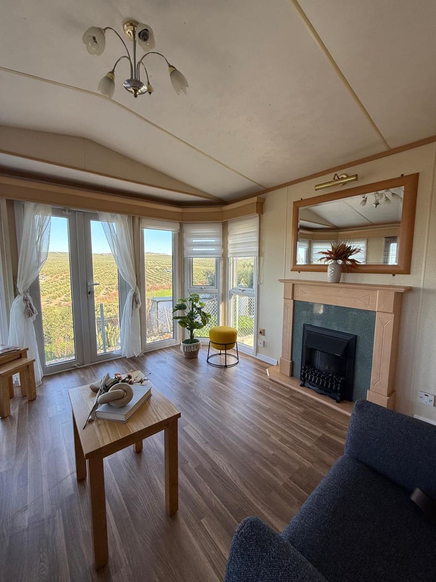 Casa Móvil de 2 habitaciones en Los Corrales en venta - 42.325 € (Ref: 9624026)