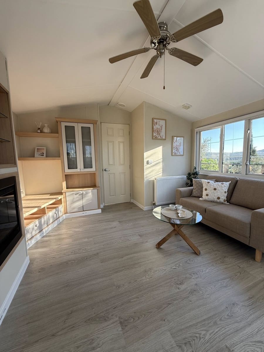 2 bedroom Mobile Home for sale in Mollina - € 45,978 (Ref: 9777579)