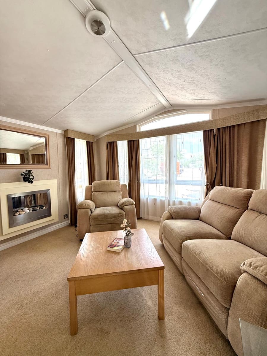2 bedroom Mobile Home for sale in Sant Jordi - € 57,653 (Ref: 9828076)