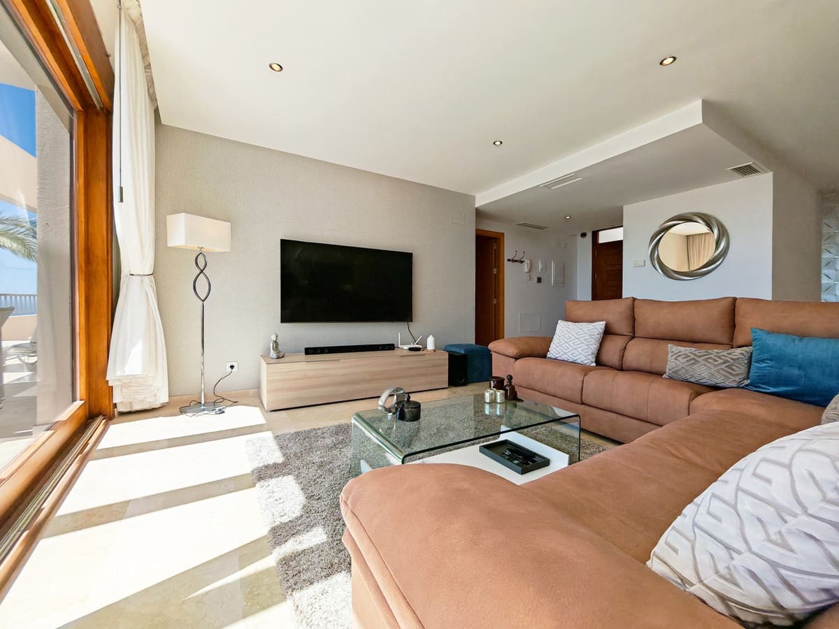 3 slaapkamer Appartement te koop in Los Monteros met zwembad garage - € 515.000 (Ref: 10004183)