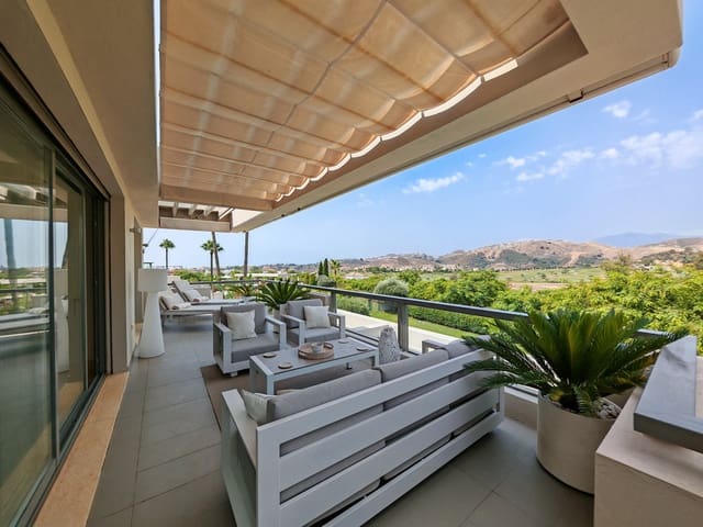 3 bedroom Apartment for sale in Benahavís with pool garage - € 825,000 (Ref: 10005636)