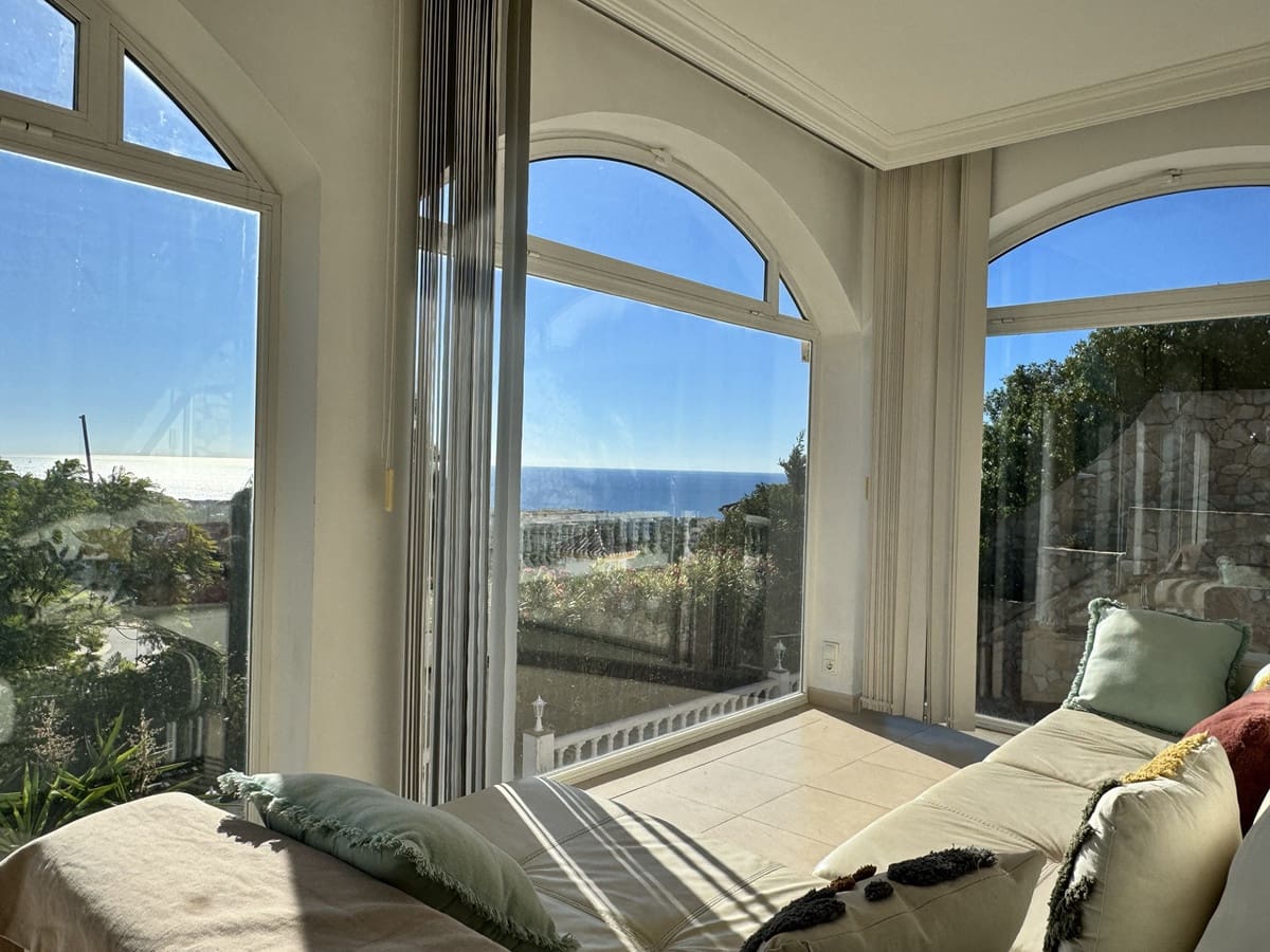 4 soveværelse Villa til salg i El Chaparral med swimmingpool garage - € 996.000 (Ref: 10017528)
