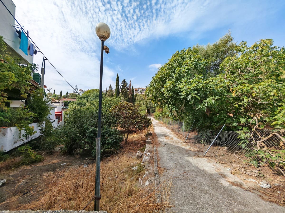 3 soverom Villa til salgs i Mijas Costa med svømmebasseng garasje - € 995 000 (Ref: 10022491)