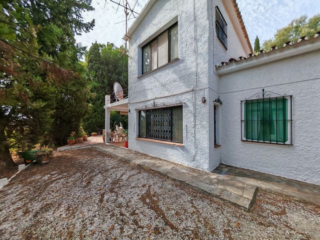 3 soverom Villa til salgs i Mijas Costa, Mijas med svømmebasseng garasje - € 995 000 (Ref: 10022491)