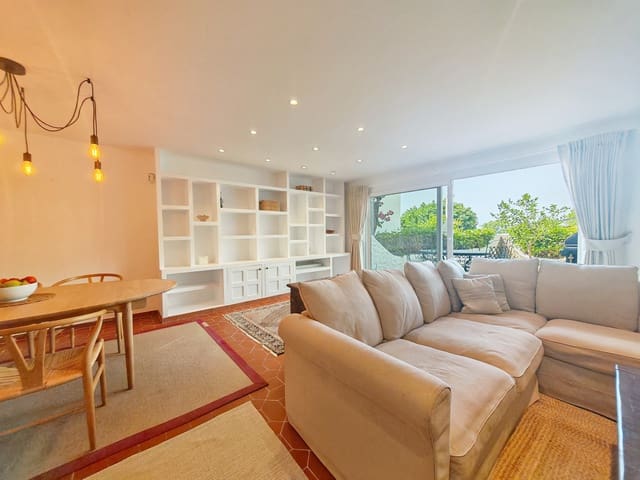 4 chambre Maison de Ville à vendre à Los Monteros, Marbella avec piscine - 620 000 € (Ref: 10025638)