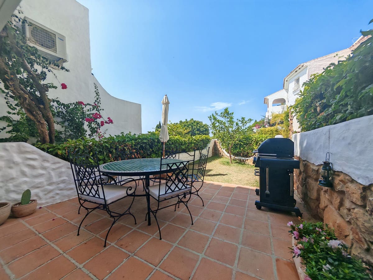 4 chambre Maison de Ville à vendre à Los Monteros avec piscine - 620 000 € (Ref: 10025638)