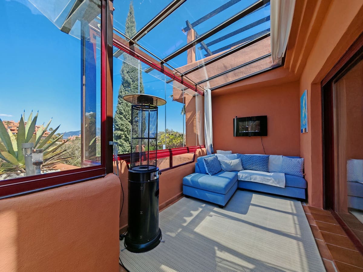 3 bedroom Apartment for sale in La Mairena with pool garage - € 568,000 (Ref: 10025639)