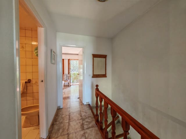 2 sypialnia Dom na sprzedaż w Elviria, Marbella z basenem - 315 000 € (Ref: 10026173)