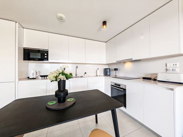 2 makuuhuone Huoneisto myytävänä paikassa La Cala de Mijas, Mijas mukana uima-altaan - 525 000 € (Ref: 10030564)