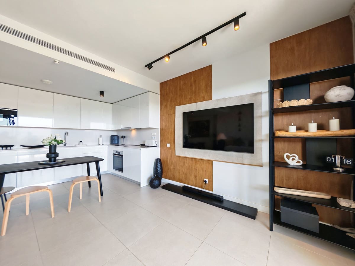 2 makuuhuone Huoneisto myytävänä paikassa La Cala de Mijas mukana uima-altaan - 525 000 € (Ref: 10030564)