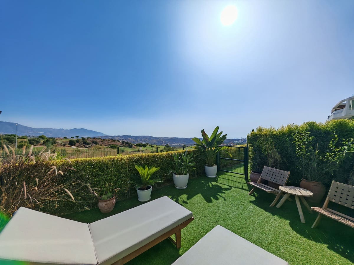 2 makuuhuone Huoneisto myytävänä paikassa La Cala de Mijas mukana uima-altaan - 525 000 € (Ref: 10030564)