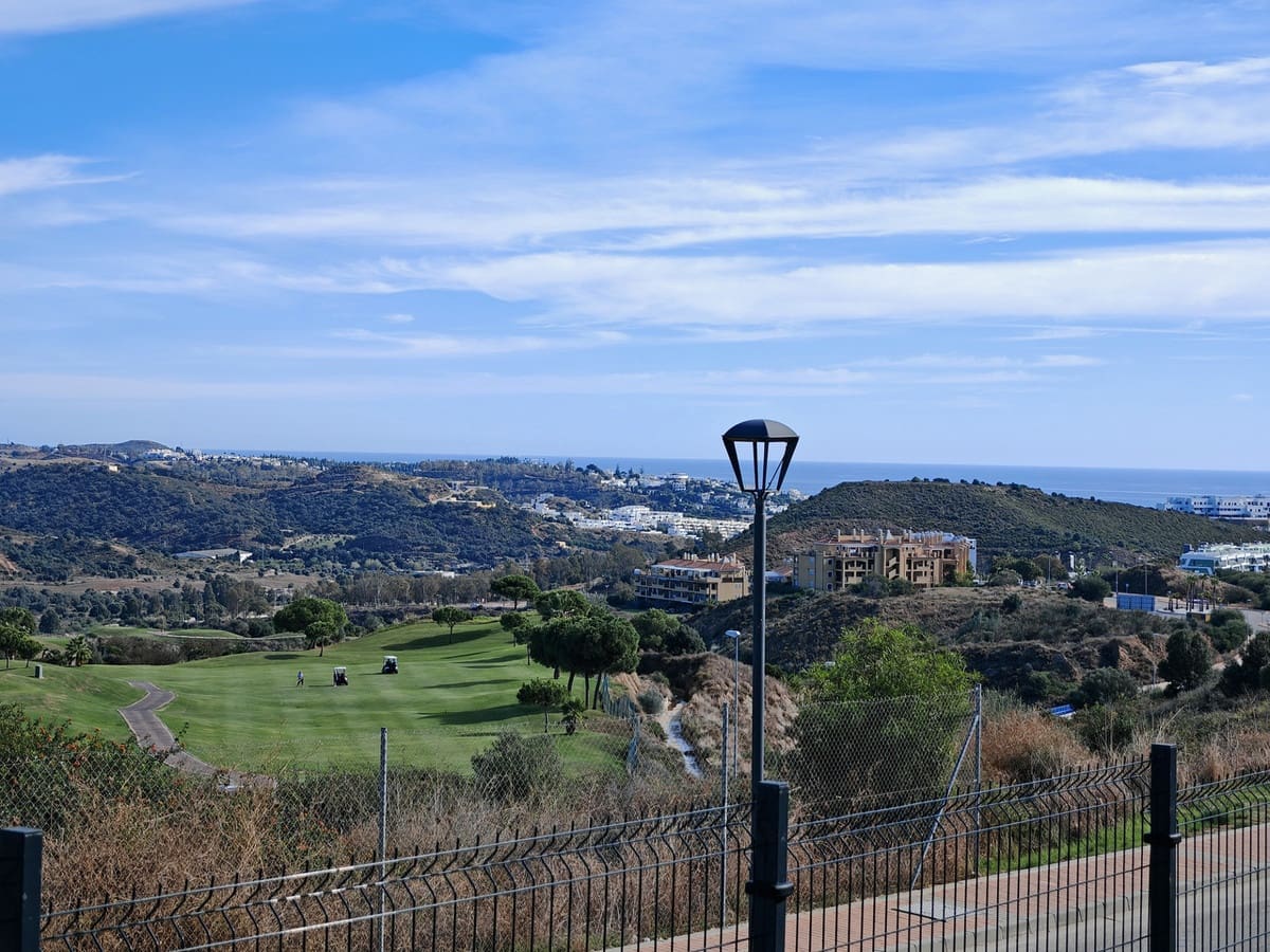 2 makuuhuone Huoneisto myytävänä paikassa La Cala de Mijas mukana uima-altaan - 525 000 € (Ref: 10030564)