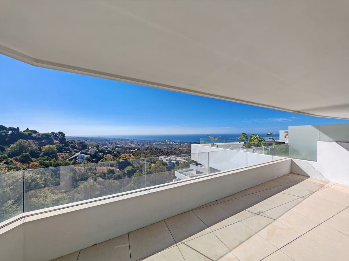 3 sovrum Lägenhet till salu i Los Monteros med pool garage - 820 000 € (Ref: 10032066)