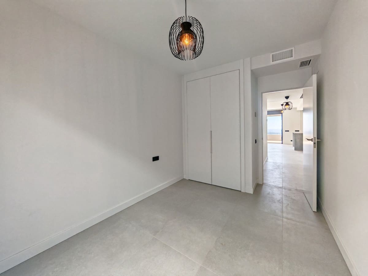 3 sovrum Lägenhet till salu i Los Monteros med pool garage - 820 000 € (Ref: 10032066)
