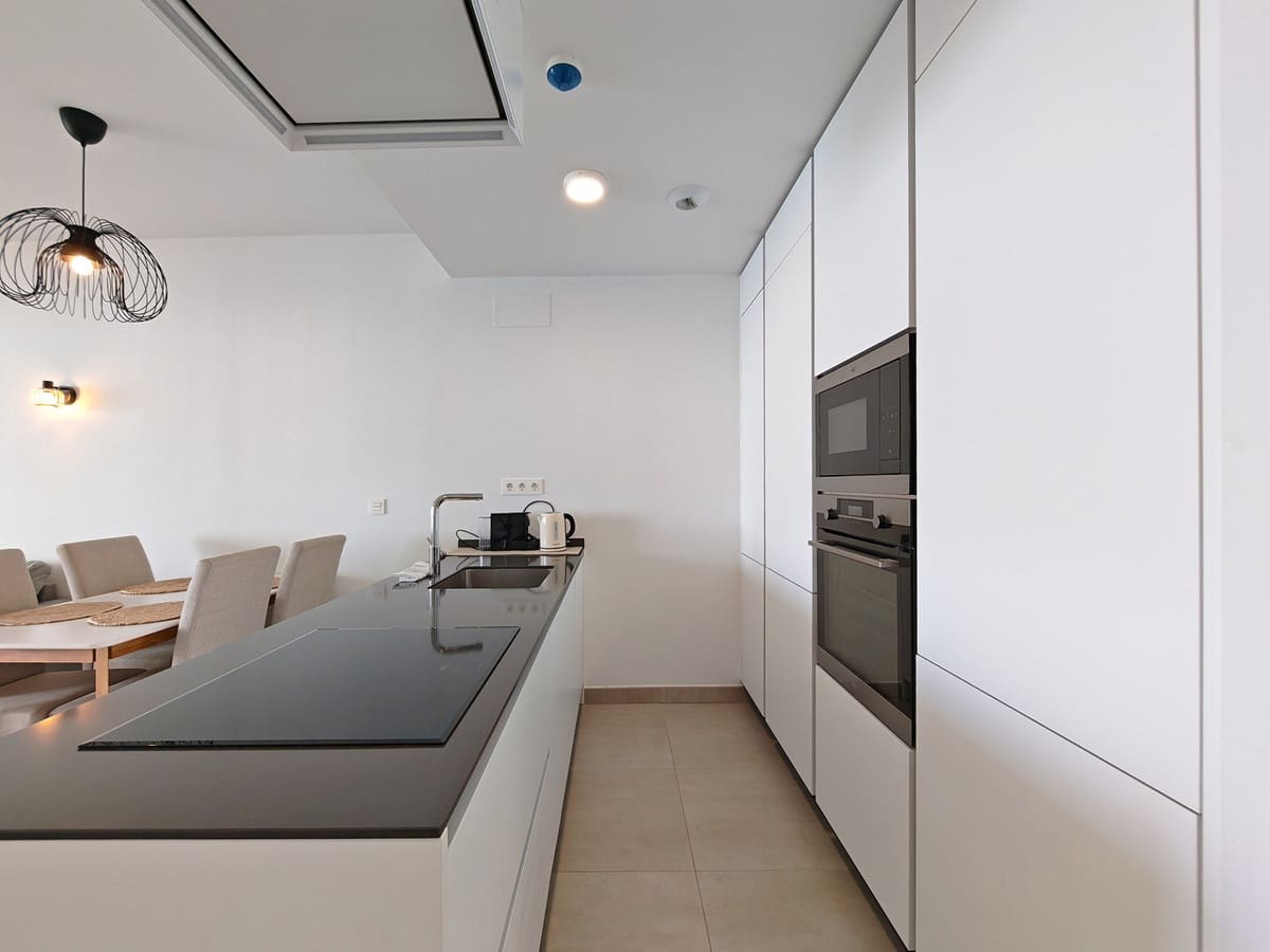 2 bedroom Apartment for sale in Fuengirola with pool garage - € 748,000 (Ref: 10043029)
