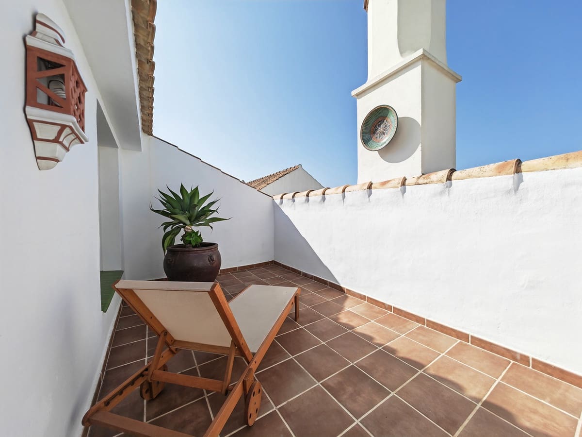 3 soverom Leilighet til salgs i Carib Playa med svømmebasseng garasje - € 795 000 (Ref: 10049284)