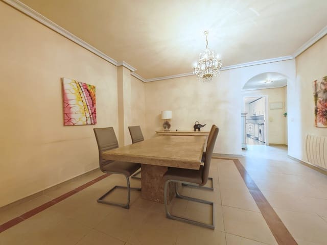 2 bedroom Apartment for sale in Nueva Andalucia, Marbella with pool garage - € 475,000 (Ref: 10055291)