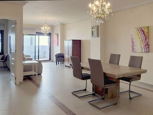 2 bedroom Apartment for sale in Nueva Andalucia, Marbella with pool garage - € 475,000 (Ref: 10055291)
