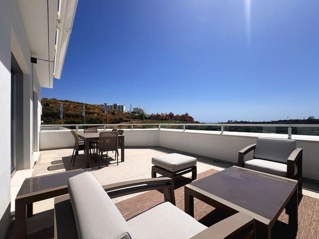 3 bedroom Penthouse for sale in Cancelada, Estepona with pool garage - € 565,000 (Ref: 10064155)